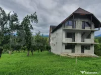 PENSIUNE IN Bran, SOHODOL, 700 mp utili, 3600mp teren, Doar 