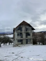 PENSIUNE IN Bran, SOHODOL, 700 mp utili, 3600mp teren, Doar 