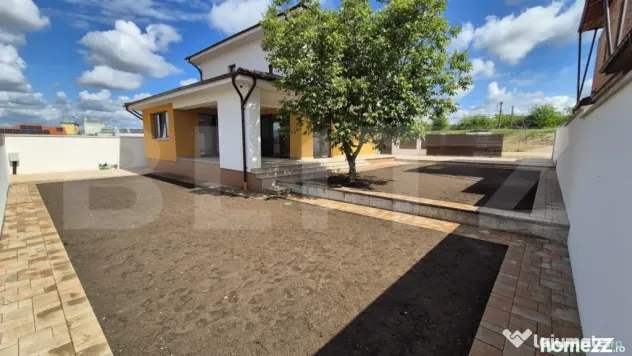 Casa 4 camere, 190 mp, 500 mp teren, zona Ford