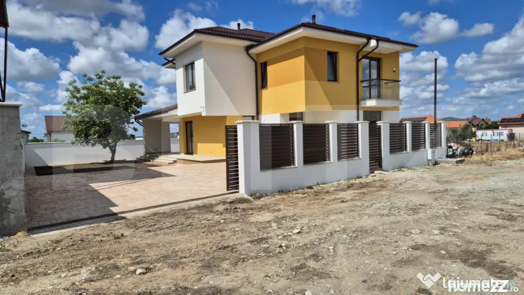 Casa 4 camere, 190 mp, 500 mp teren, zona Ford