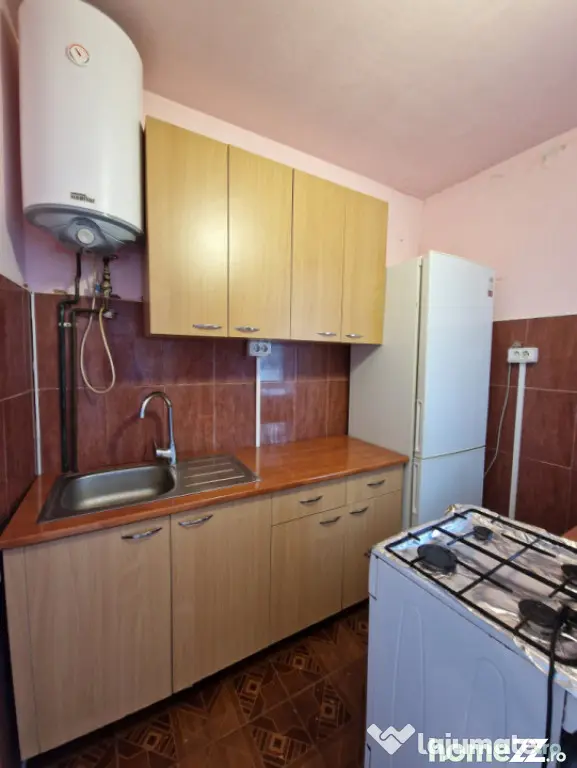 Garsonieră 30 mp – Etaj 2 – Luminisului - Baia Mare (Maramures)