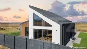 Casă deosebită, cu design interior semnat de designer, 228 