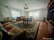 2 Case + teren 3233 mp Darmanești Arges 
