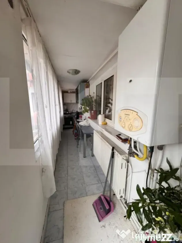 Apartament 2 camere la parter - Garaj inclus - Primăverii