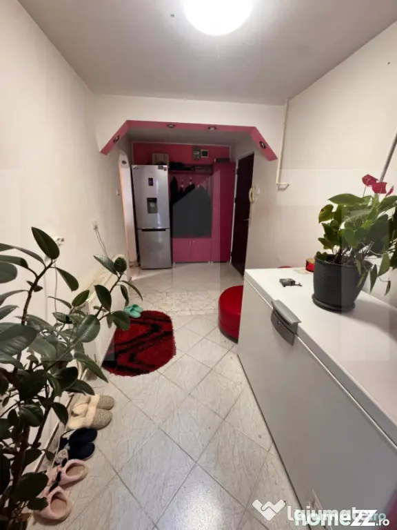 Apartament 2 camere la parter - Garaj inclus - Primăverii