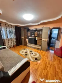 Apartament 2 camere la parter - Garaj inclus - Primăverii