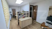 Spatiu comercial 2 camere, 50 mp, zona Cetate 