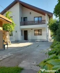Proprietate unică lângă Arhiescopi Târgoviște – 2 cas