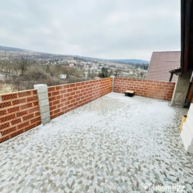 Casa in Bucium, 400m distanta de bulevard, priveliște super - Iasi (Iasi)