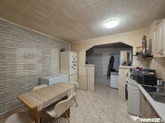 Apartament de vanzare, 55.36 mp, zona Micro 16 - Satu Mare (Satu-Mare)