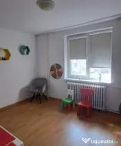 Apartament cu 2 camere, bvd Nicolae Titulescu / Scoala Deceb 