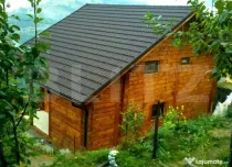 Cabană din lemn masiv, 100 mp utili, teren 3000 mp, Someșu
