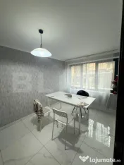 Apartament cu 3 camere, 60 mp, pretabil spatiu comercial, zo 