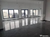 Showroom/Hală de inchiriat, 290 mp + teren 1.000 mp 