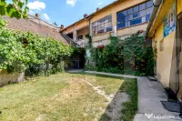 Casa de vanzare, 700 mp, teren de 1015 mp, strada Andrei Sa 
