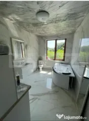 Casa de vanzare, pe un singur nivel, 170 mp + 2.300 mp teren 