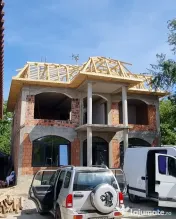 Acoperișuri și foișoare din lemn 