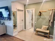 Apartament 2 camere, 56mp, semidecomandat, 2 parcari, zona P 