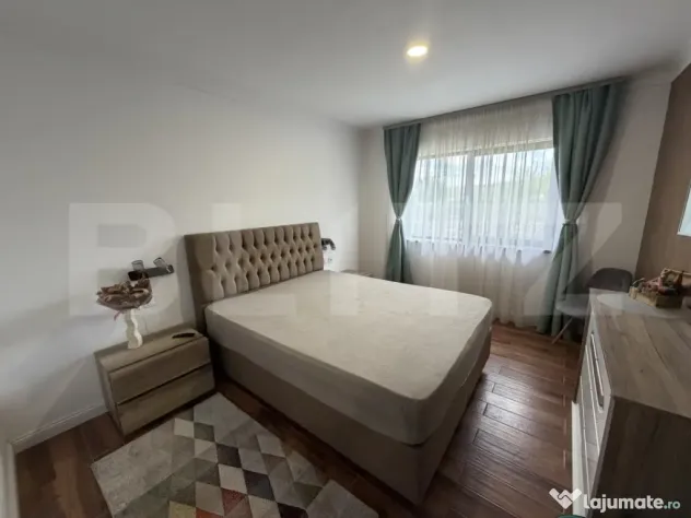 Casa de vanzare in suprafat de 240 mp, cu 1500 mp teren, zon