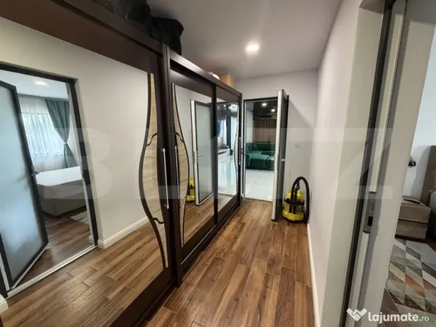 Casa de vanzare in suprafat de 240 mp, cu 1500 mp teren, zon