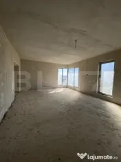 Casa semifinisata zona AERODROM 