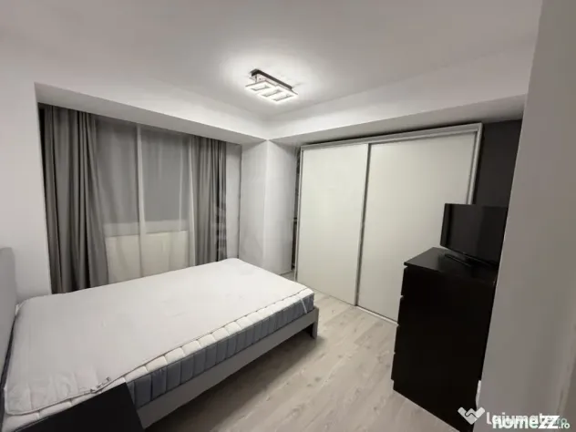 // APARTAMENT 4 CAMERE// VEST BARAOLT - Ploiesti (Prahova)