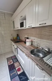 Piata Resita - apartament modern 3 camere 