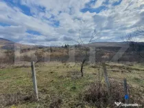 Teren extravilan, peste 80 de ari de vanzare in Bistrita, pe