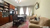 Apartamentul care te așteaptă să-l transformi în casa ta 