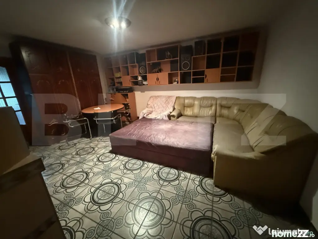 Apartament 4 camere, parter, decomandat –M3
