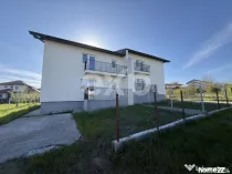 Duplex modern de vânzare în Miroslava – spațiu generos