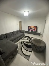 Vând apartament