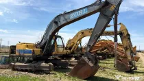 Brat excavator Volvo EC 210 NLC