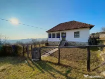 Casă tradițională și teren generos într-o zonă turistică cu mare potențial Râmești