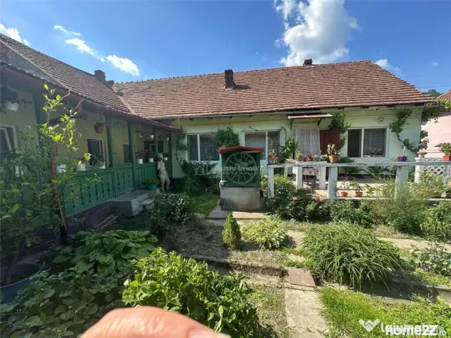 Bocsa Montana, Casa mare la strada principala