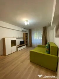 Apartament decomandat, 54 mp, zona Zentrala 
