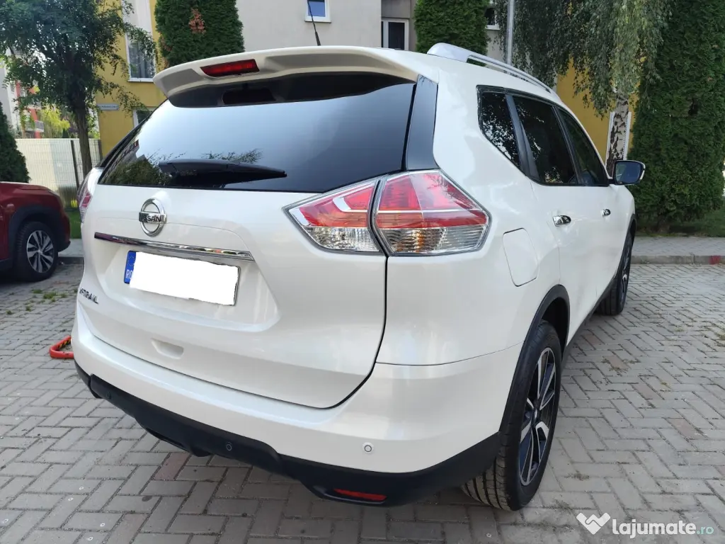 Nissan X-Trail T32, 7 locuri, cutie automata, 2015 - Brasov (Brasov)