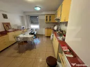 Apartament 4 camere de vânzare – Nufărul, Oradea, spați 