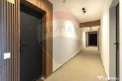 Apartament cu 2 camere de vânzare în zona Tractorul 