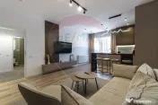 Apartament cu 2 camere de vânzare în zona Tractorul 