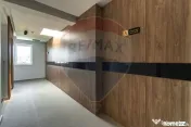 Apartament cu 2 camere de vânzare în zona Tractorul 