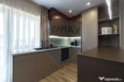Apartament cu 2 camere de vânzare în zona Tractorul 