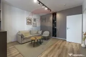 Apartament cu 2 camere de vânzare în zona Tractorul 