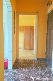 De vanzare apartament cu 3 camere Tiglina1, 67.000 euro 