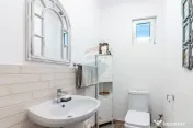 Casă / Vilă cu 6 camere de vânzare INTRAREA SECAREI/MA... 