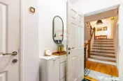 Casă / Vilă cu 6 camere de vânzare INTRAREA SECAREI/MA... 