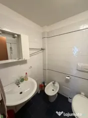Bd Unirii, Biblioteca Națională, 3 camere, pretabil birou, 