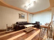 2 camere, decomandat, etaj 2, ULTRACENTRAL - Pia#539;a Dacie 