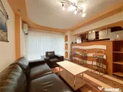 2 camere, decomandat, etaj 2, ULTRACENTRAL - Pia#539;a Dacie 