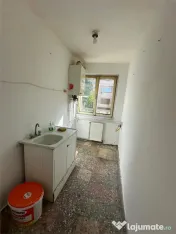 Resita Apt.2 Cam.Cf.2,Semidec., Moroasa I 
